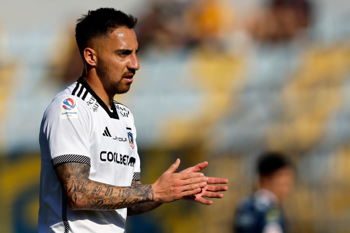 Aseguran que Javier Correa quiere dejar Colo Colo. Foto: Agencia Aton.