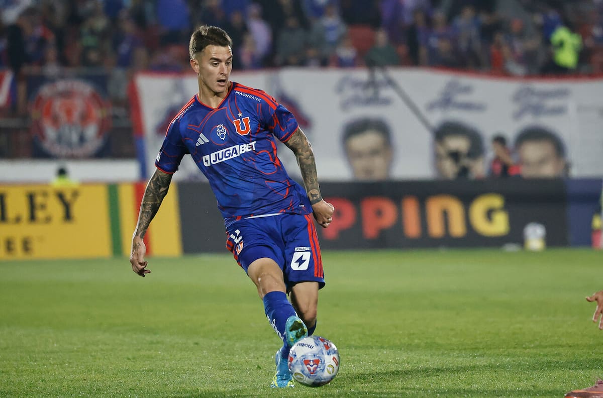 Gustavo Álvarez busca a Franco Calderón y podría sacarlo de Universidad de Chile