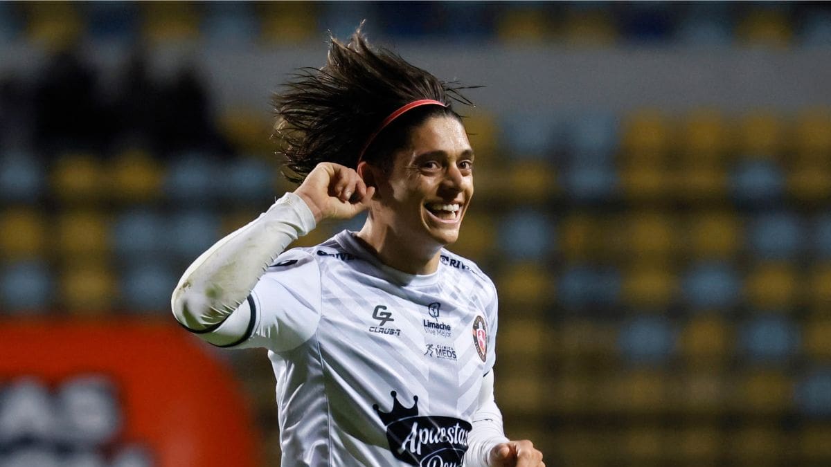 Joaquín Montecinos deja Limache y tiene nuevo club en el fútbol chileno