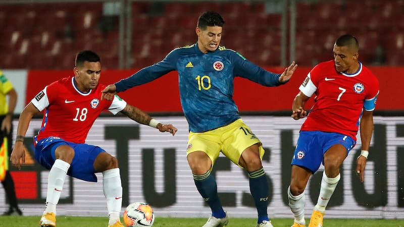 Aseguran que Sebastián Vegas se muere por jugar en Colo Colo: “Está poniendo todo de su parte”