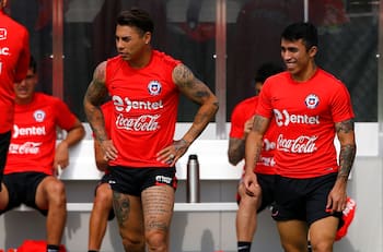Desde Edson Puch hasta Leo Valencia: las reacciones que dejó el regreso de Eduardo Vargas a la U