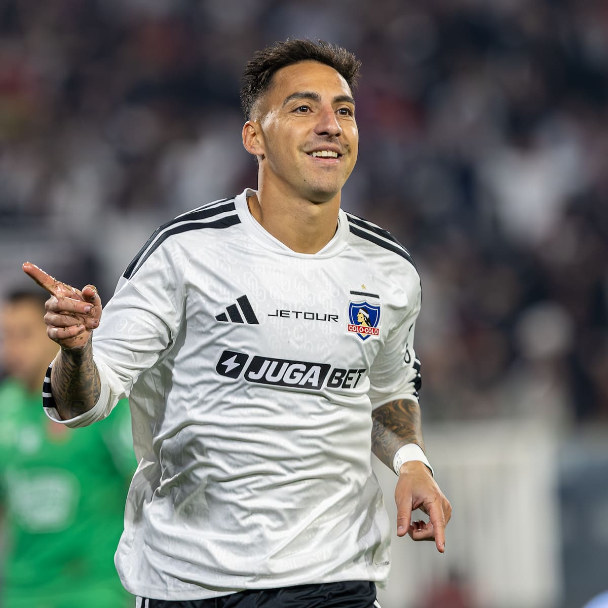 Colo-Colo toma firme postura con Javier Correa tras interés de Alianza Lima