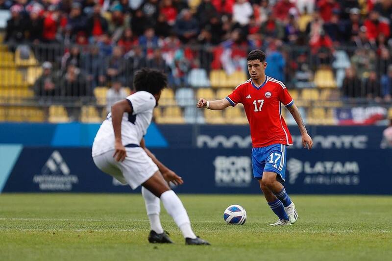César Pérez es pretendido por Universidad de Chile. Foto: Aton.