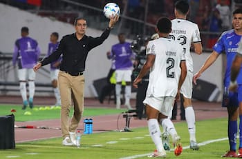 Renato Paiva se acerca a la U: cambio de esquema y el once ideal con el plantel actual