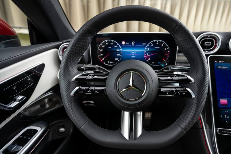 El nuevo Mercedes-Benz CLE simplifica la oferta de coupés en la marca alemana