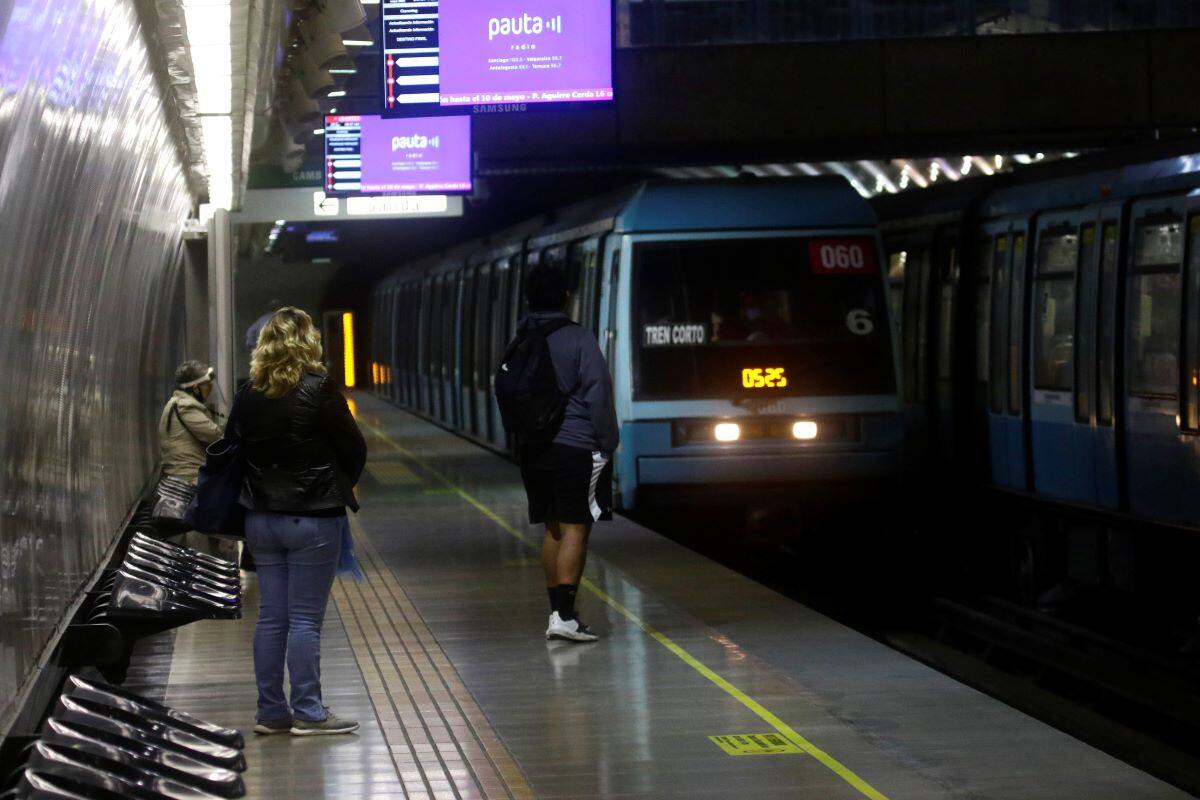 El Metro de Santiago sufrirá un alza de 10 pesos a contar del próximo domingo 20 de agosto.