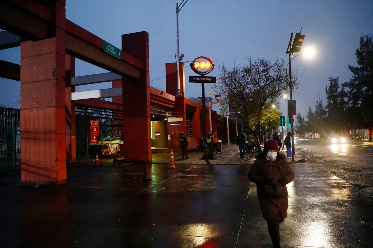 Revisa los horarios y posibles interrupciones del servicio debido al sistema frontal.