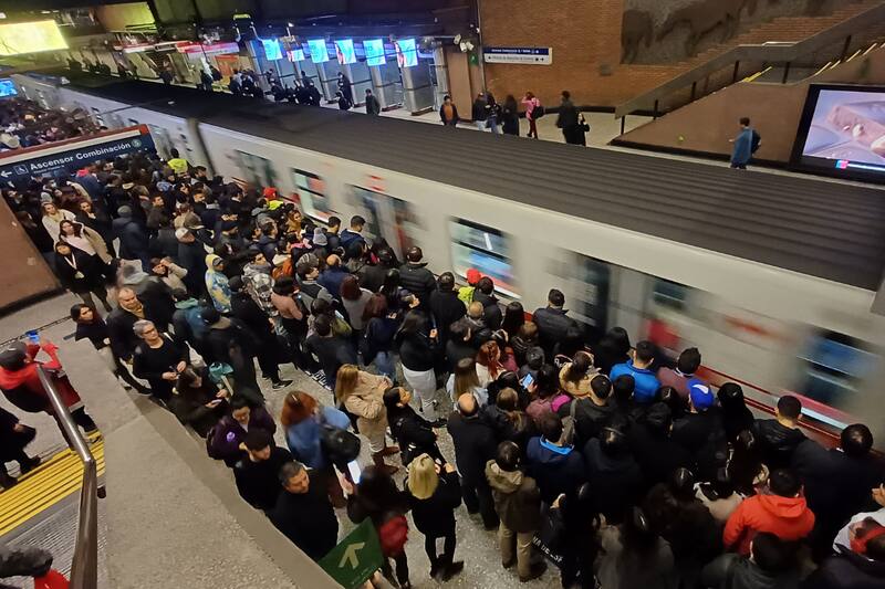 La estación Baquedano es una de las más concurrida de la red.