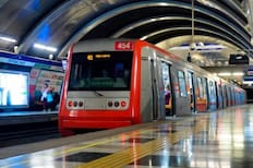 Metro de Santiago anuncia extensión de horario en Línea 1 y Línea 5: estas estaciones funcionarán hasta más tarde el martes 21 de octubre