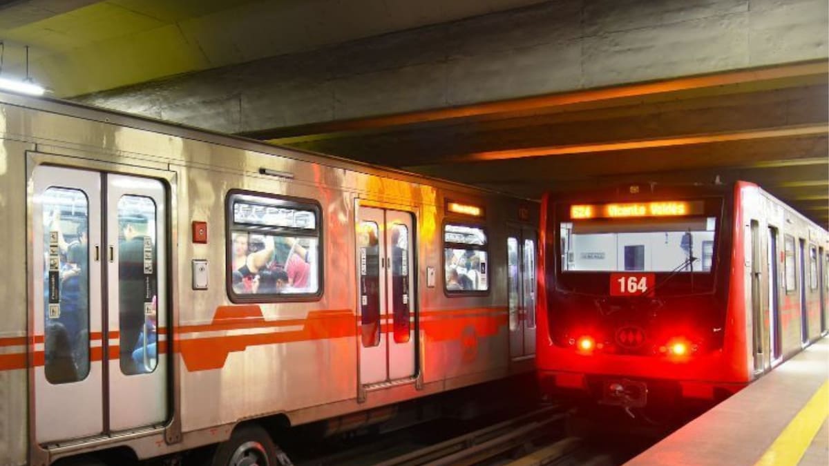 Metro de Santiago cierra estaciones de Línea 1 por manifestaciones en el exterior