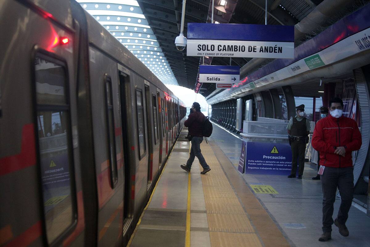 El domingo tiene un horario distinto al del resto de la semana. Créditos: ATON