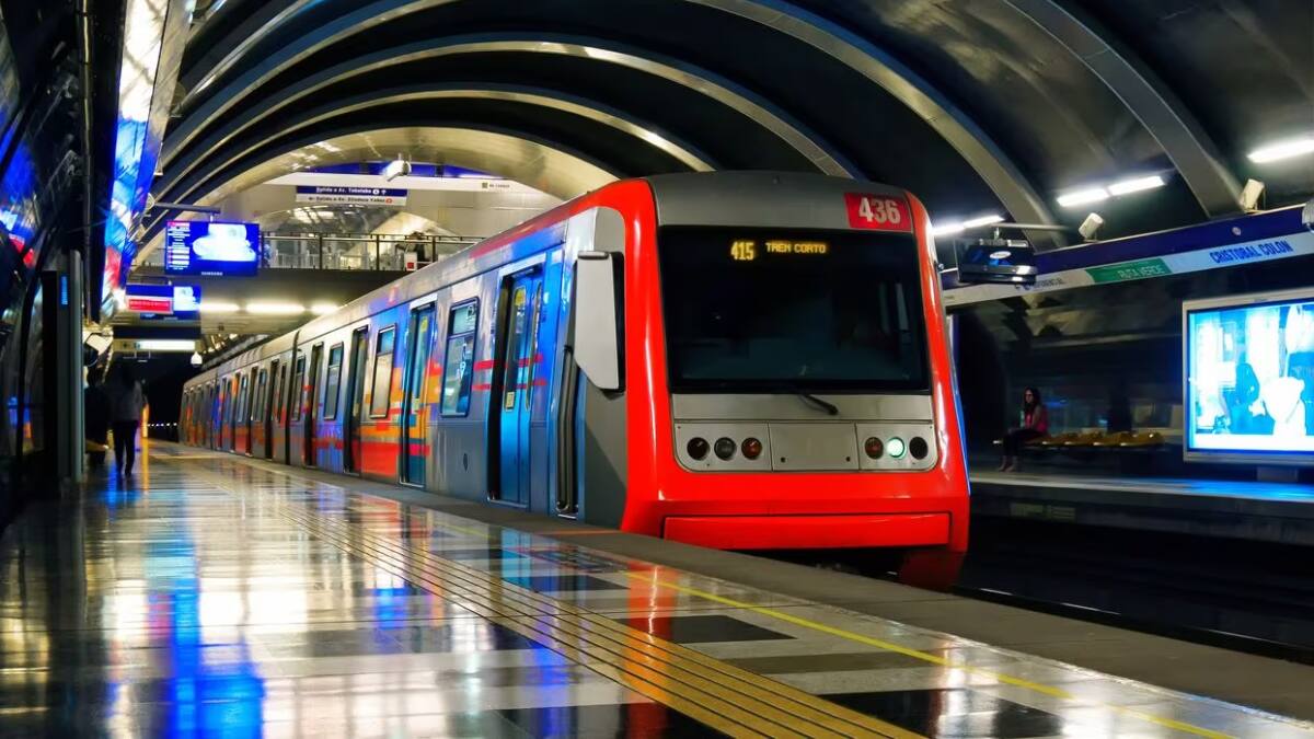 11 de septiembre: Estas estaciones del Metro de Santiago se mantienen cerradas