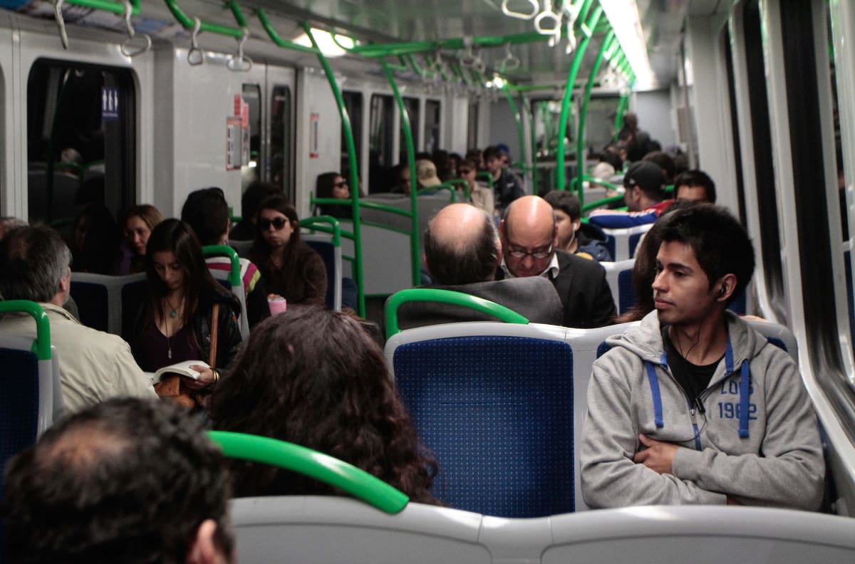 Metro de Valparaíso tendrá servicio nocturno especial por el Festival de Viña del Mar