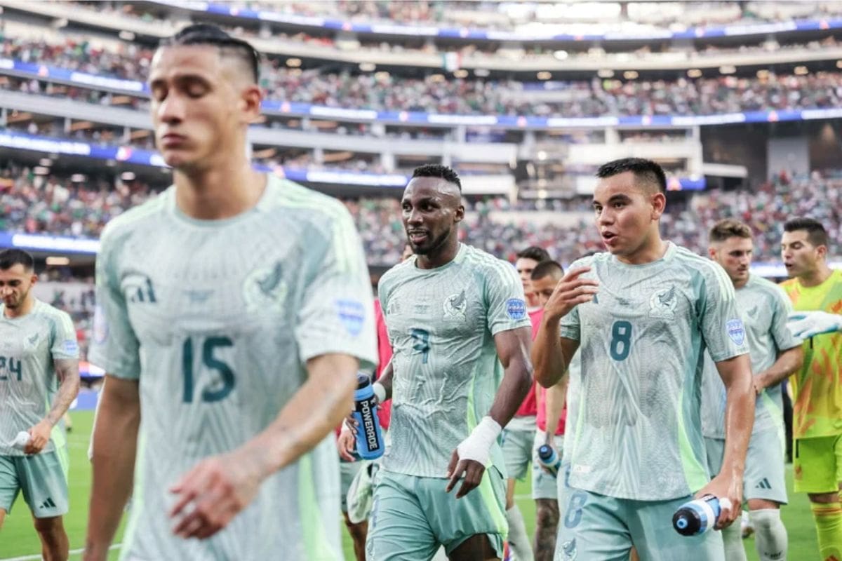 fue un desastre en la Copa América. Como es tradición, sobre todo en Norteamérica, a los aztecas los daban como favoritos y terminaron decepcionando. Foto: EFE.