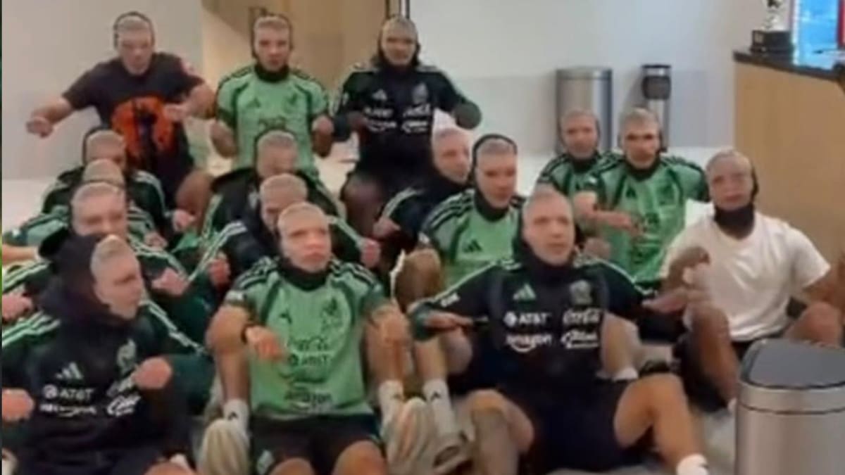VIDEO | Con máscaras de Haaland: México celebra la clasificación a octavos imitando el remo noruego