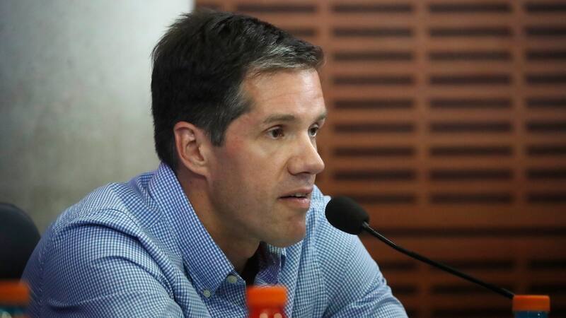 Siguen los problemas en Azul Azul: Michael Clark fue citado a declarar por querella criminal contra Sartor