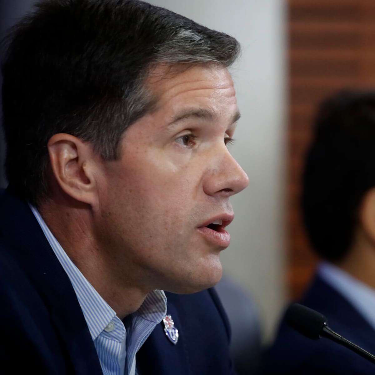 “Yo le voy a decir algo a Michael Clark: usted fue el presidente más manchado en la historia de la U”