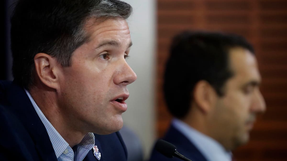 “Yo le voy a decir algo a Michael Clark: usted fue el presidente más manchado en la historia de la U”