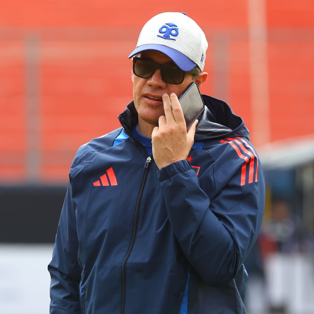 Nueva advertencia de la rectora de la Universidad de Chile a Michael Clark por gestión de Azul Azul