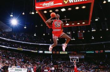 Los 10 deportistas más millonarios de todos los tiempos: nadie supera a Michael Jordan