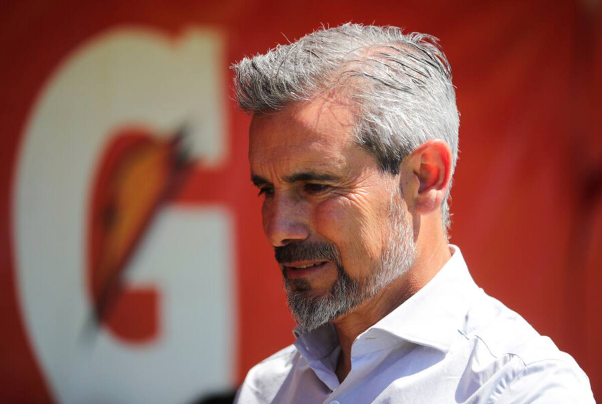 El DT no sigue en la banca de Unión Española. Foto: Agencia ATON.