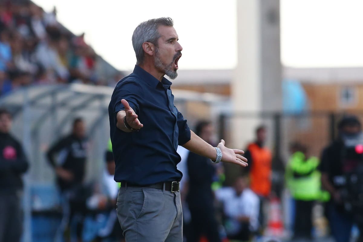 habló sobre los malos resultados contra Colo Colo y Unión Española. Foto: Alex Diaz/Photosport