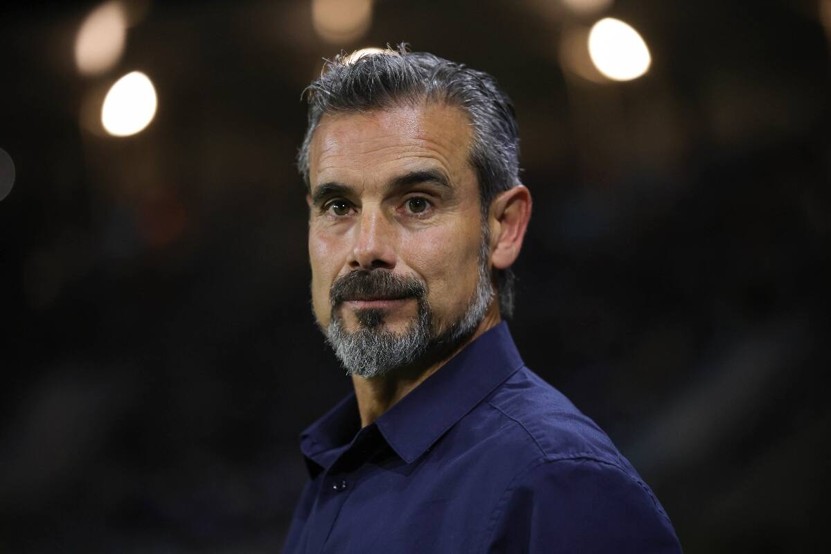 postulado para asumir la banca de Colo Colo.