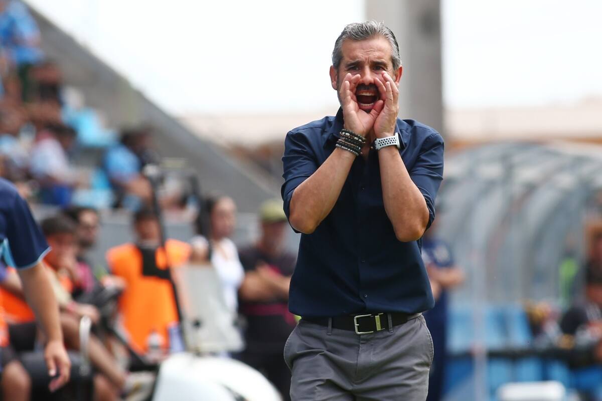 , entrenador de Deportes Iquique. Foto: Agencia Aton.