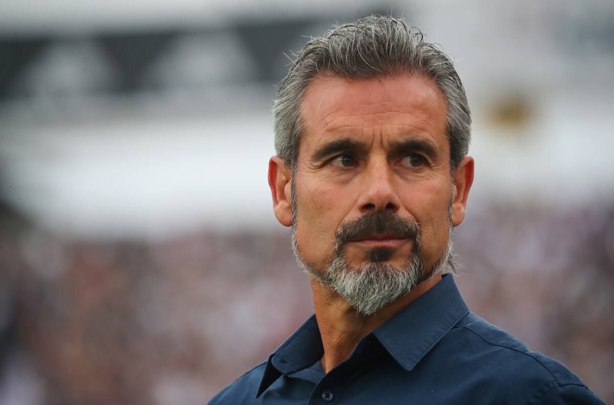 “El gobierno debe intervenir al fútbol. Es algo inevitable”