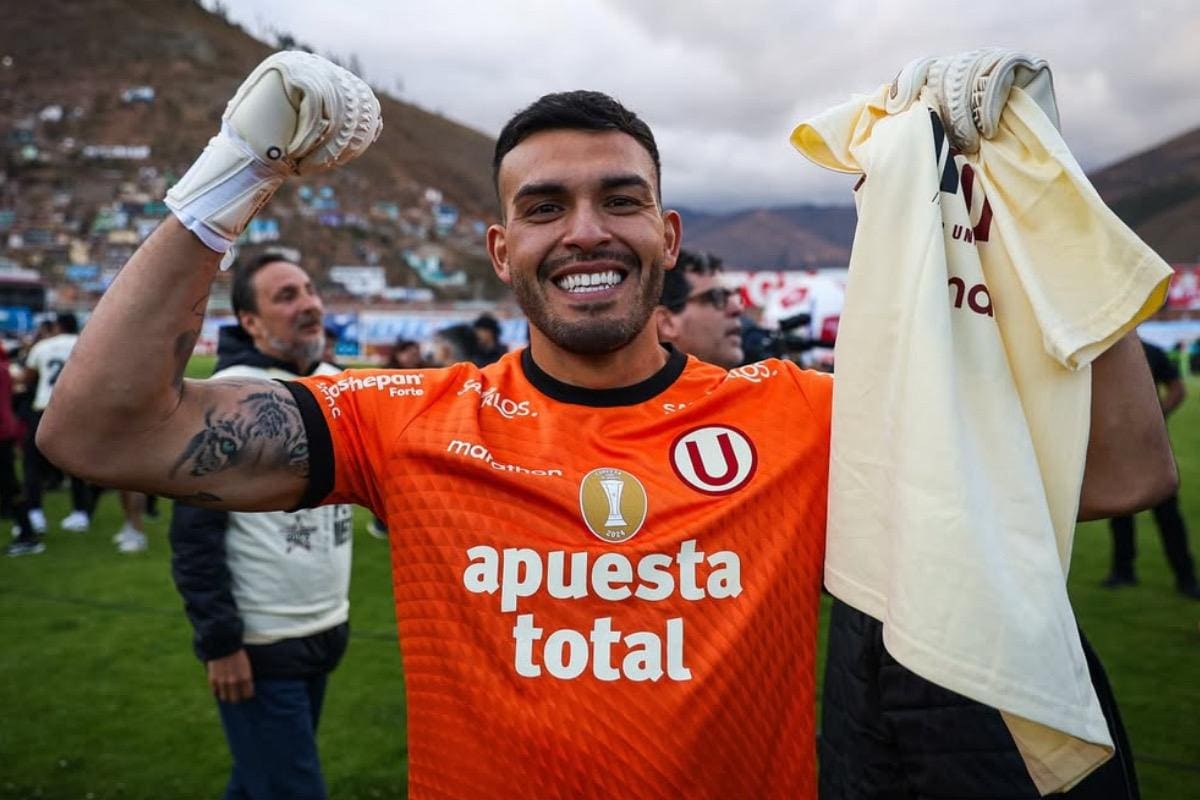 El portero aparece como principal candidato para el arco de Colo Colo. Foto: Miguel Varfas en Instagram.