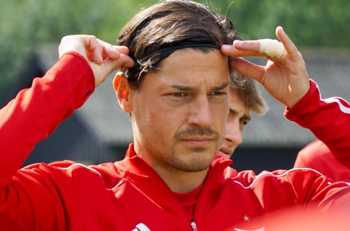 El olvidado campeón de América con La Roja que quedará libre en Europa: ¿Vuelve a Chile?