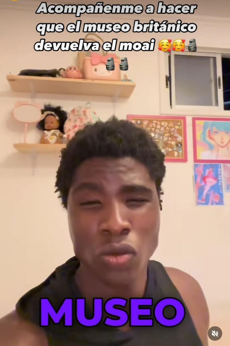 Mike Milfort pide la devolución del moai al Museo Británico.