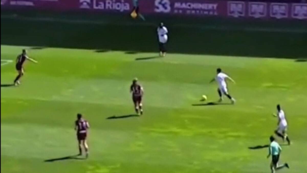 VIDEO | ¡Llegará en llamas a La Roja! Golazo de Millaray Cortés en la Liga Española