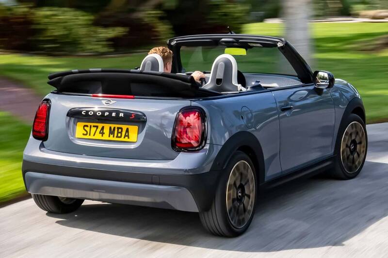 El MINI Cooper Cabrio incorpora sistema antivuelco para mayor seguridad