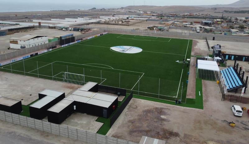 La flamante edificación del club. "En este estadio juegan el equipo femenino y las series menores", detalla Cesare Rossi.