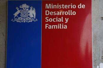 Servicios vinculados al Ministerio de Desarrollo Social buscan trabajadores: Pagarán hasta $2 millones