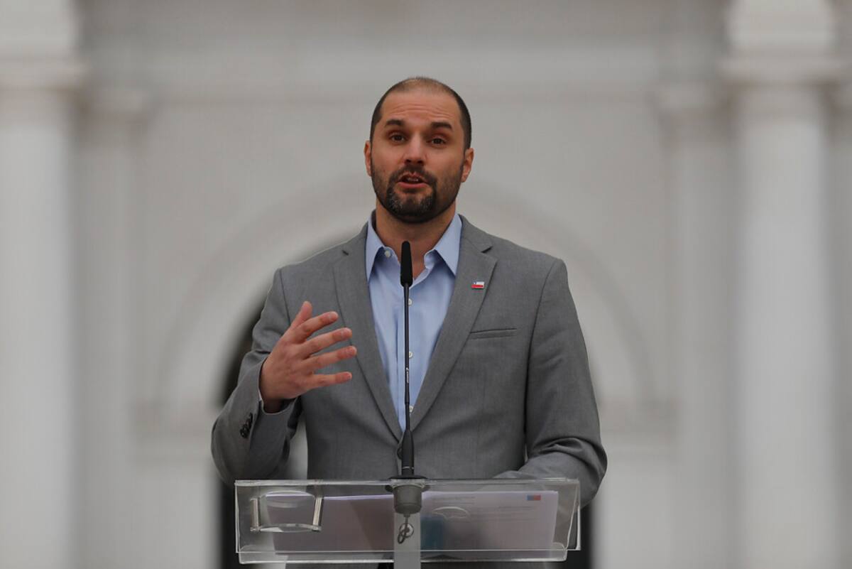 Ministro Jaime Bellolio / ATON