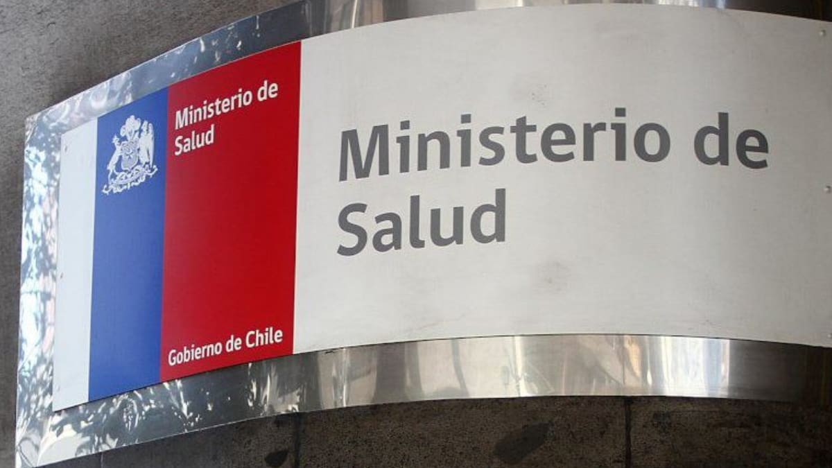 Ministerio de Salud tiene nuevas ofertas laborales: Pagan desde $1.500.000