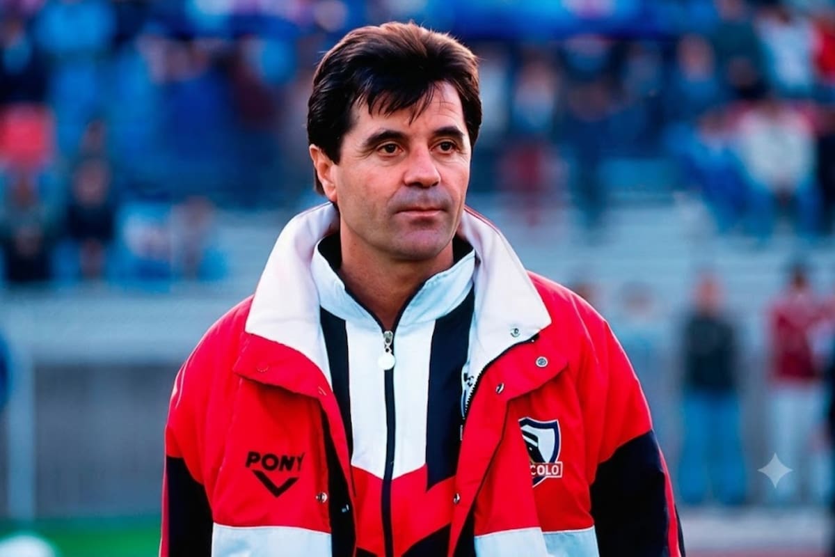 El ex entrenador de Colo-Colo asistirá al partido del Cacique contra Deportes Concepción. Foto: Colo-Colo mejorada con IA.