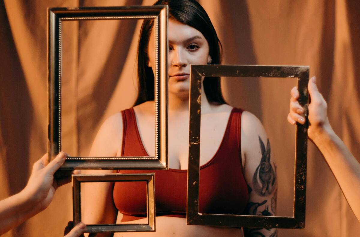 El costo de no encajar: La indignante diferencia de precios entre ropa plus-size y tallas regulares