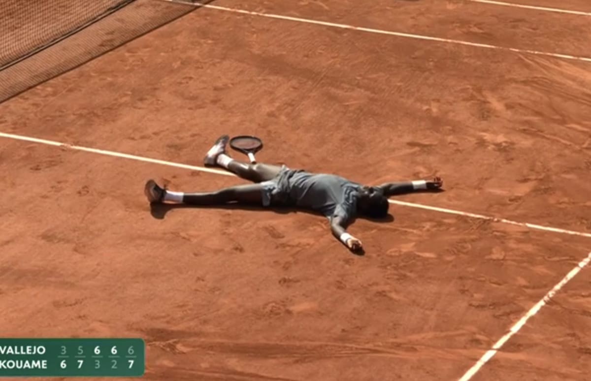 Así quedó hoy tras ganarle al paraguayo Vallejo.