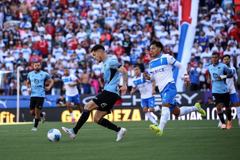 El jugador no sigue en O'Higgins y tiene vía libre para llegar a la UC. Foto: Agencia Aton.