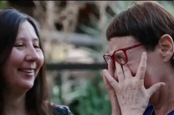 “Estaba destinada para mí”: Mónica Carrasco revela la adopción de su hija, Jaco, y se quiebra al presentarla en televisión