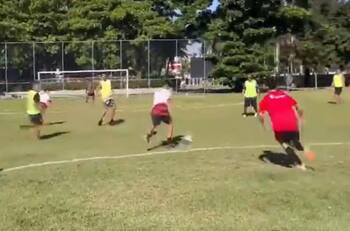 VIDEO | El impresionante gol de Monito Vidal en Brasil que dejó a todos boquiabiertos