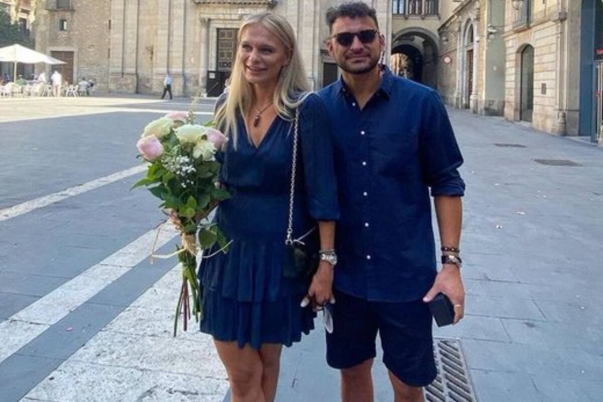 Pablo González con su esposa Monika