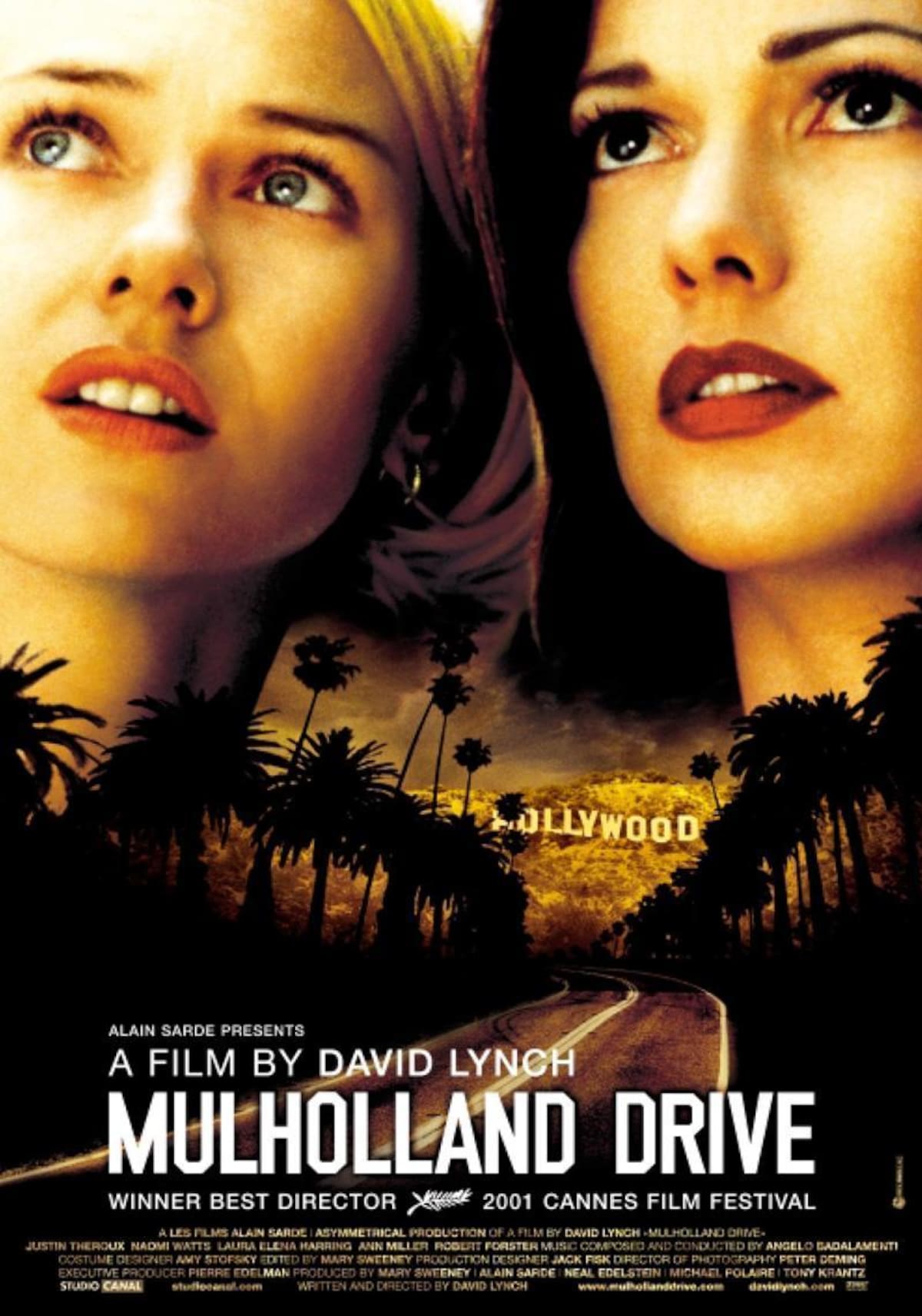 Fue concebida como una serie de televisión. No obstante, Lynch decidió convertirla en una película al no encontrar productores interesados.