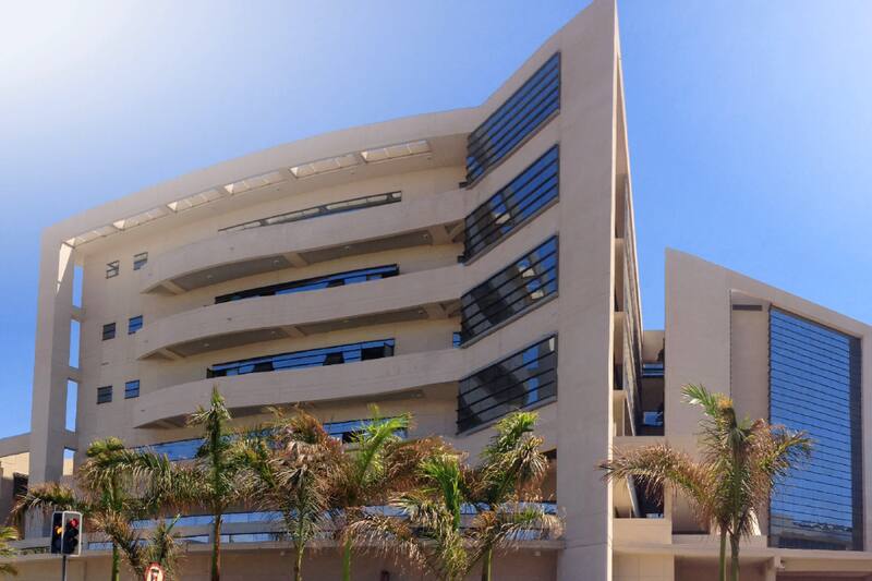 por discriminación contra niño con TEA.