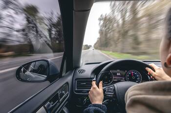 Multas de más de $200.000 y perdida de la licencia de conducir: Evita esta conducta detrás del volante