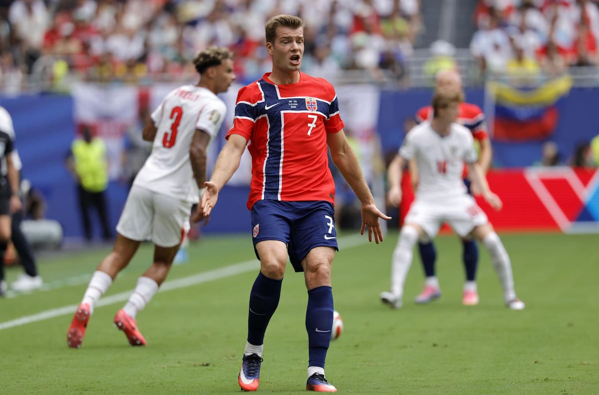 Alexander Sorloth y su esposa viven horas dramáticas tras eliminación de Noruega