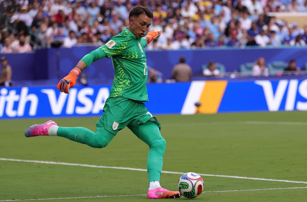Revelan la gran verdad de Fernando Muslera antes del partido con España: se la ocultaron a Bielsa